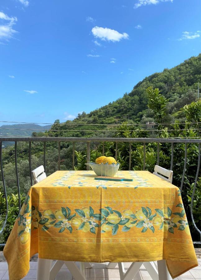 Le Case Della Lizza - Casa Gialla Levanto Exterior foto
